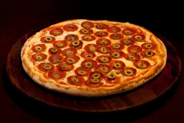Lembrança: hoje é dia da pizza - Nide Lins