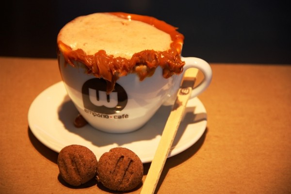 Nota 10: café orgânico Yaguara com borda de doce de leite produzido em  Maceió