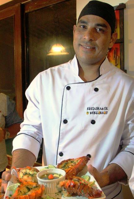 Chef Ivaldo Luna do restaurante Burgalhau