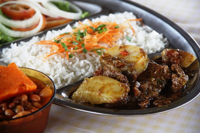 Melhor bife de Panela é do restaurante Duda, na Jatiúca