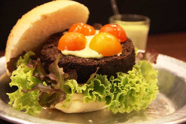 Hambúrguer de grão de bico para quem não curte carne 