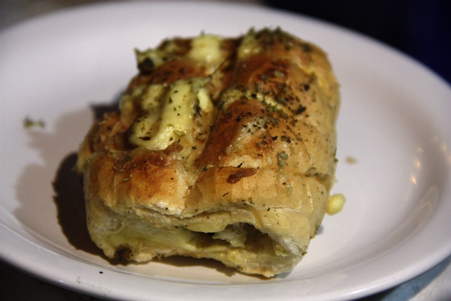 Pão de alho é um dos queridinhos do Boteco